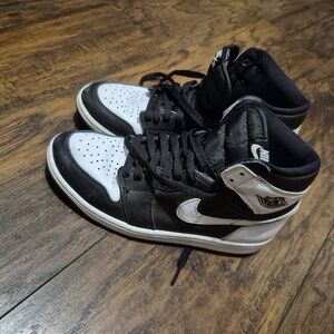 Black and White Jordan Retro 1 Mid High-Top Sneakers